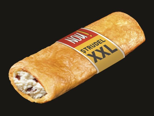 LUCA STRUDEL CU BRANZA DULCE SI STAFIDE